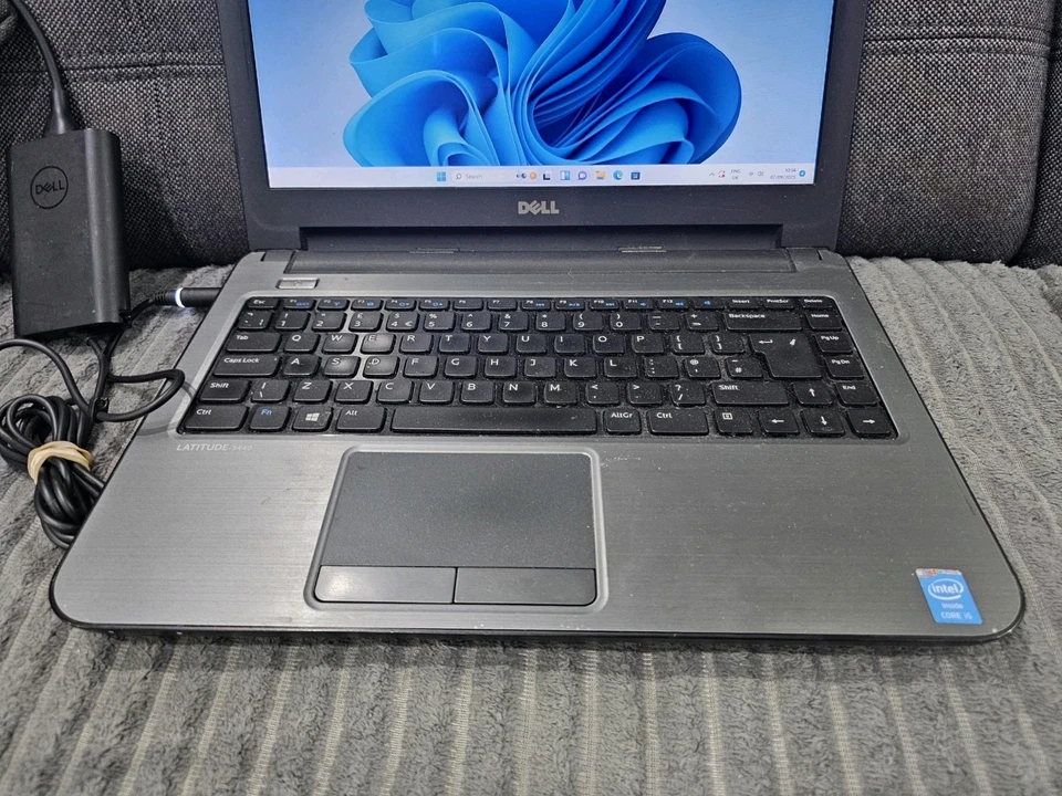 Dell Latitude 3440 · i5-4200U · 8GB · 128GB, photo 4 of 5