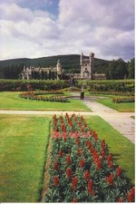 PHOTO  THE SUNKEN GARDEN BALMORAL CASTLE. A FORMAL GARDEN WITH FOUNTAIN AT ITS C