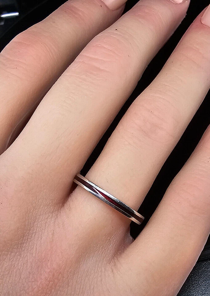 ANILLO BANDA ETERNIDAD APILABLE ESMALTE ROJO OSCURO Hidalgo Oro Blanco 18K Talla 6.5 Foto 3 de 3