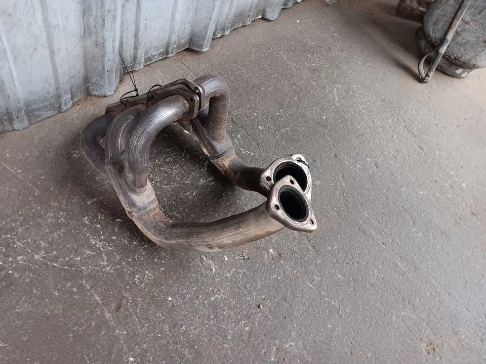 Juego de cabezales colectores de escape de fábrica Porsche 997 S 3,8 L 911 L&R 2006-2008 Foto 2 de 4