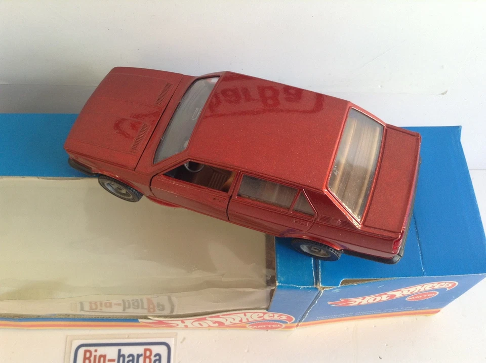 🔥Lot vintage🚗 HOT WHEELS GIULIETTA 1:25 IN BOX  🍂 AUTUMN SALE 🍂☕ - Immagine 4 di 4