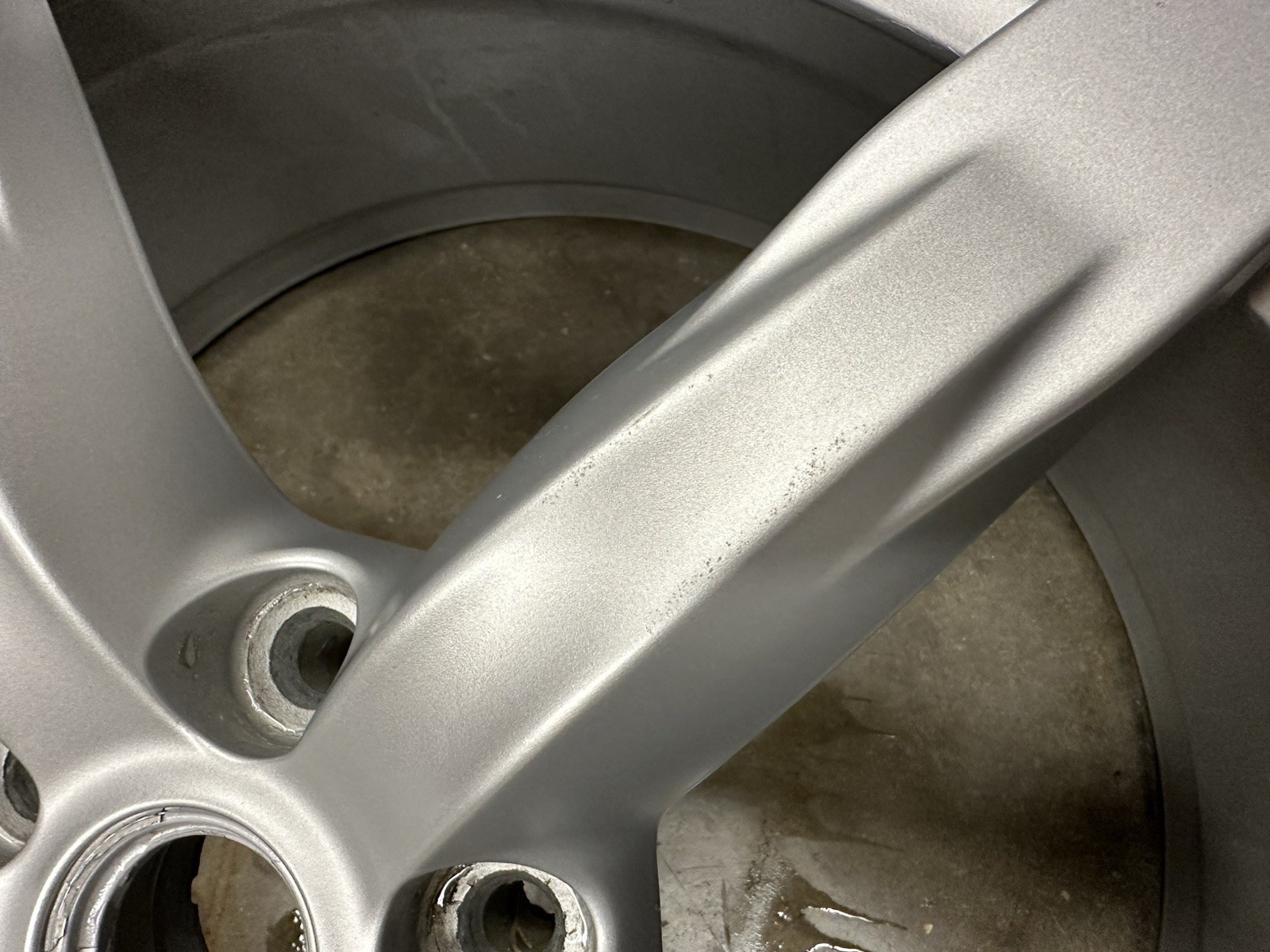 2016 20” FERRARI GTC4 LUSSO 8.5x20 F151M 311037 Factory OEM (1) FRONT Wheel Rim