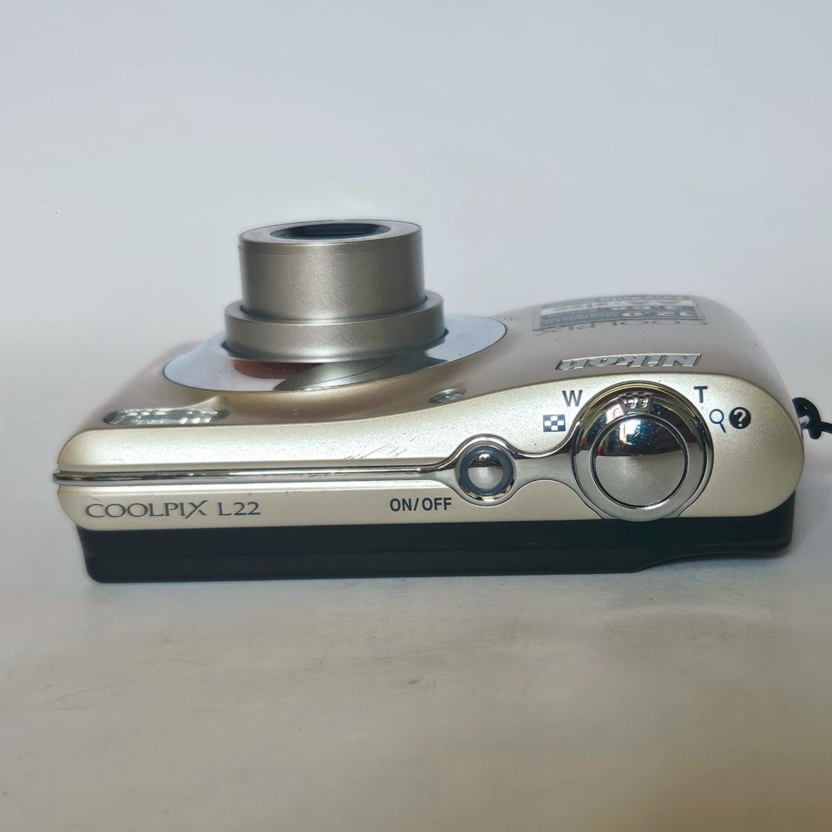 Nikon Coolpix L22 Silver Compact Digital Camera 12.0MP Optical