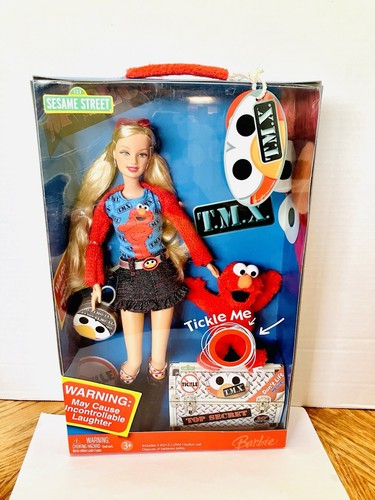 Barbie 2006 Sesame Street T.M.X. Tickle Me Elmo Fashion Doll New Read K5499