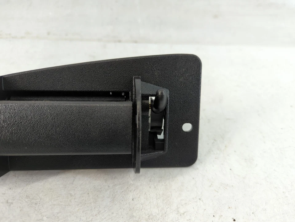 Chevrolet Silverado 1500 2004 manija de puerta exterior negra GRMT1 Foto 3 de 4