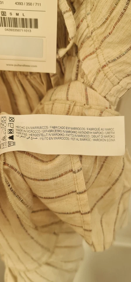 Pull & Bear Linen Style Strappy Summer Top Size XS Beige Cream Striped  - Image 4 of 4