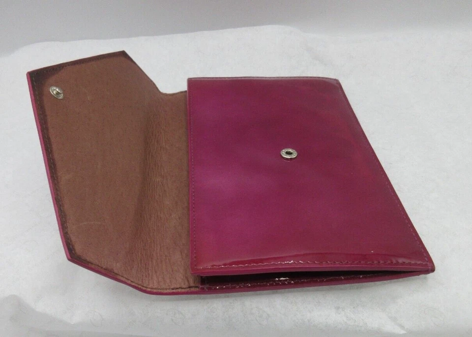 Carteira envelope couro envernizado com reforço nova lista de imagens gráficas 7x4" US$ 75 - Imagem 4 de 4