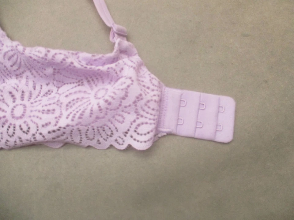 Sujetador Bralette No Boundaries Talla M Mujer Forrado Púrpura Inalámbrico Cierre Trasero 11A Foto 4 de 4