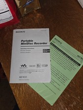 Sony MiniDisc Player - NET MD Walkman MZ-N10-with manual and Sonic Stage disc