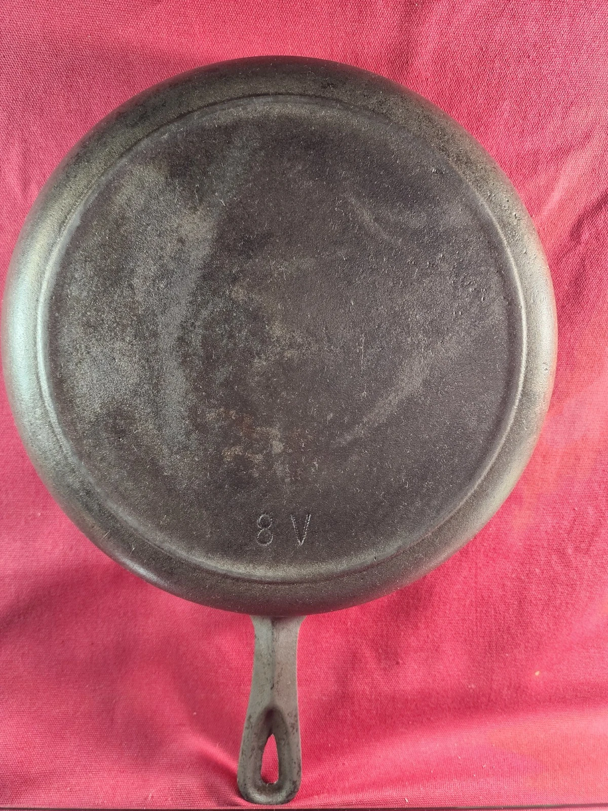 Antique Lodge Cast Iron Skillet #8V Unbroken Heat Ring Per-War 1930's Flat