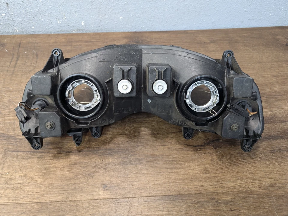 SUZUKI SV650 2004 OEM FARO DELANTERO FARO CONJUNTO DE LUZ - 35100-16G30-999 Foto 4 de 4