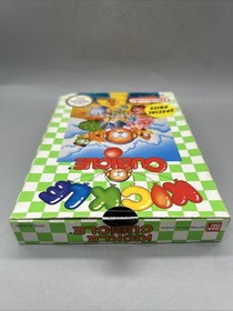 Juego Kickle Cubicle Nintendo NES en caja con insertos y p&oacute;ster, RARO