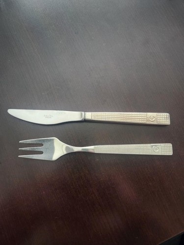 BRITISH AIRWAYS CONCORDE AIRPLANE ARTHUR PRICE 1ST CUTLERY KNIFE & FORK SET RARE