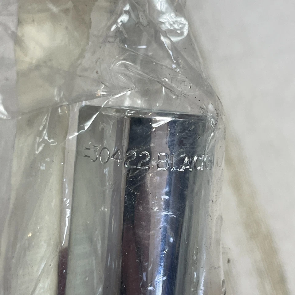 New BLACKHAWK 30422 11/16" DEEP SOCKET WRENCH 3/8" DRIVE 12 PT. HEX 2.25" Long - Image 3 of 4