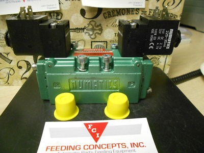 Numatics Valve 123BB4004026Y61 W/ 225-354A 24VDC / 32VDC VDE 0580 NEW NO BOX!!