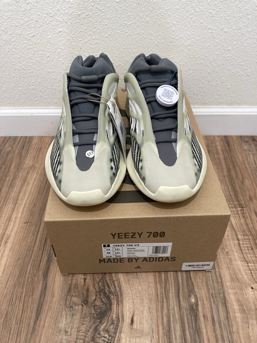 Size 13 mens- Adidas Yeezy 700 V3 Fade Salt 2022 Authentic