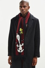 Urban Outfitters x Peanuts Snoopy Stripe Scarf