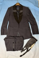 Tom Ford Black Wool Shawl Lapel Tuxedo Suit 52R Fit A Switzerland Formal Jacket
