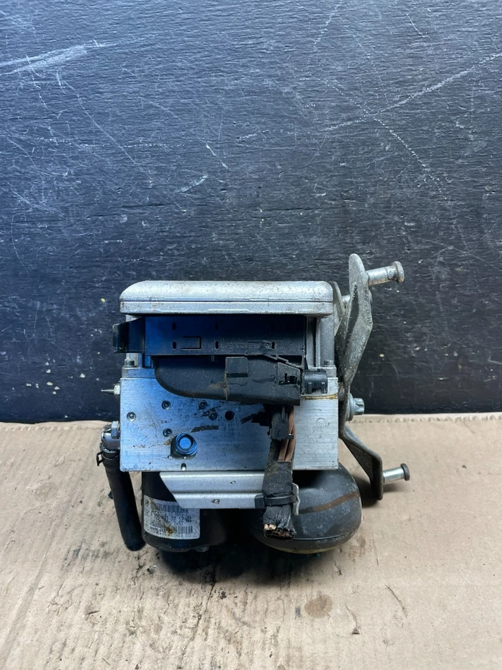 Módulo bomba freno antibloqueo ABS 2003-2006 Mercedes R230 SL500 E550 T7118 DG Foto 3 de 4