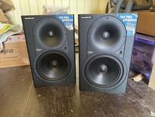 Mackie HR824 Active Studio Monitor Speakers Black Pair + MRS10s Mk3 Subwoofer