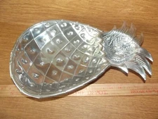 Arthur Court Pineapple Dip & Chip Tray 2003 Clean and Shinny GC Free S/H