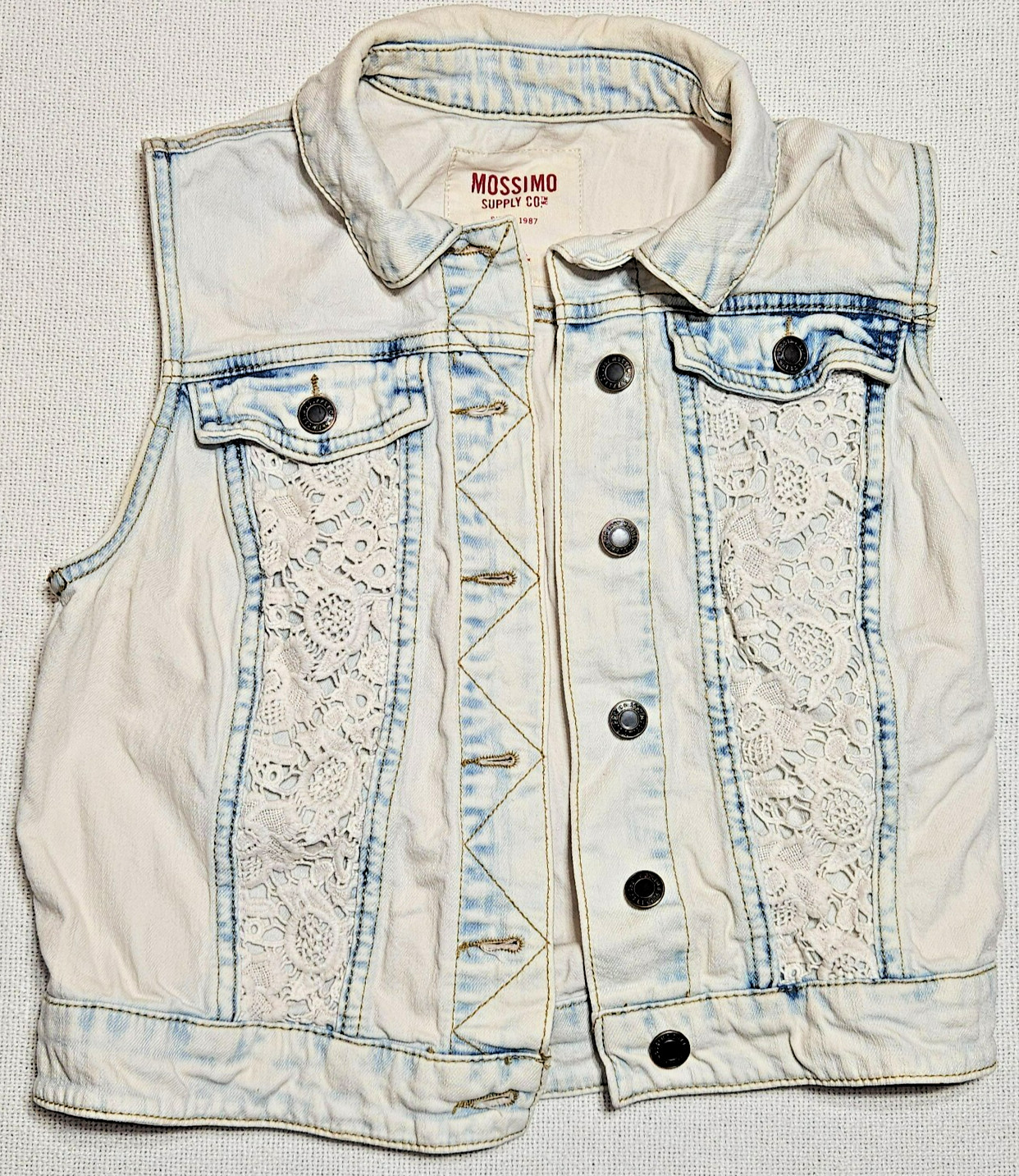 Sleeveless Jean Jacket White & Blue Women's Size S/P By Mossimo