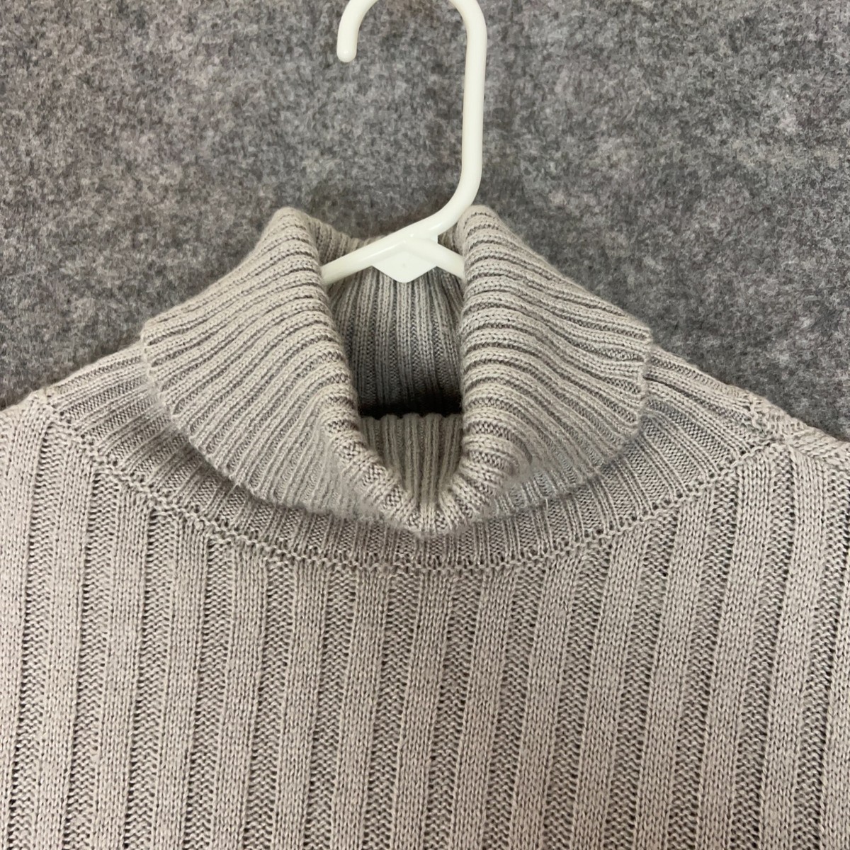 f21 turtleneck