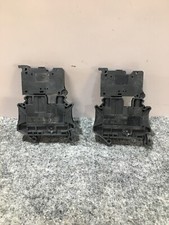  LOT OF 2 Phoenix Contact Terminal Block W/ Fuse Holder Cat: UT 6-HESI BLACK