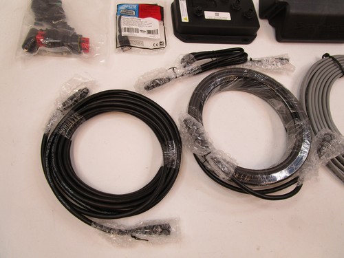 NEW PARTIAL SeaKeeper Ride 525mm electronics assembly briefcase - Picture 4 of 9