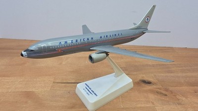 Gemini American Airlines Boeing 737-800 Astrojet w/ Stand | eBay