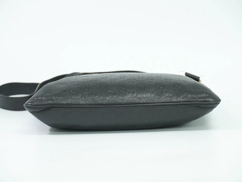 GUCCI Guccissima Leather 201446 Shoulder Crossbody Bag Black Gold - Image 3 of 4