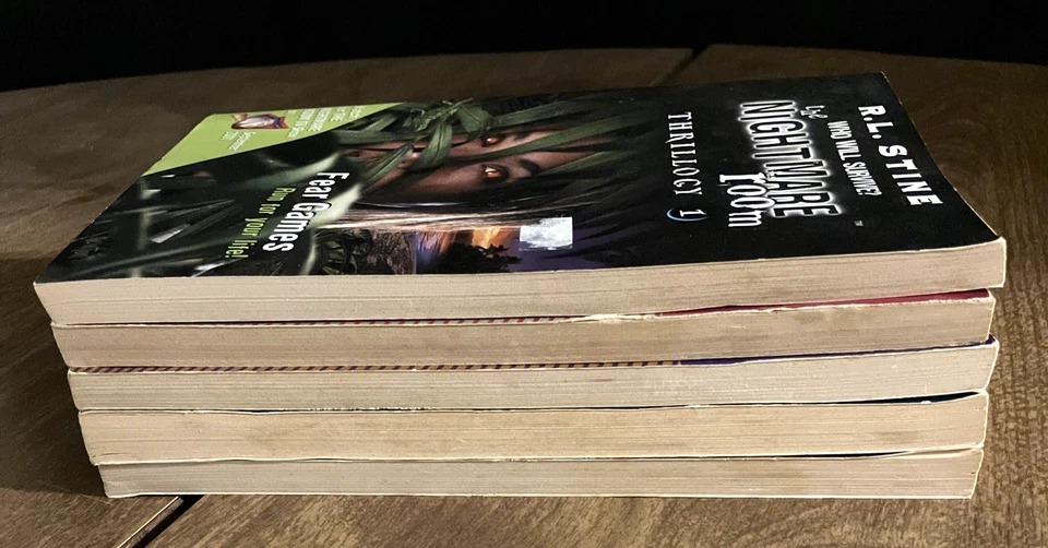 R.L. Stine, Lot of 5 Nightmare Room PBs, Vintage, 1st Ed. Avon Printing (228) - Image 3 of 4