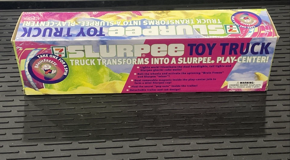 Vintage 1999 Slurpee 7- Eleven Toy Truck - Turns into a Freeze Play Center NIB - Image 3 of 4
