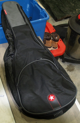 NEW - Road Runner Avenue Acoustic Guitar Gig Bag Case with Proline Guitar Stand