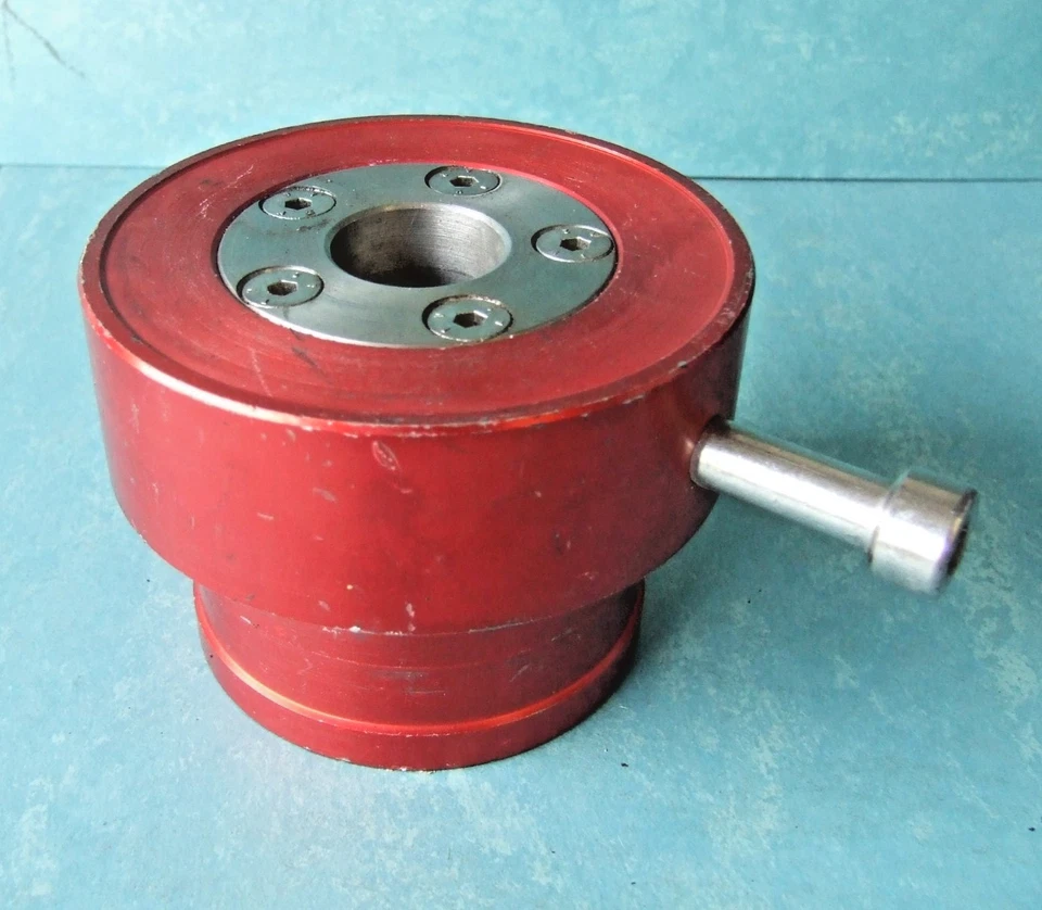 RED EUROBOSS UNIT. BOLTS DOWN TO ANYTHING. Grip Kit Stuff - Image 2 of 2