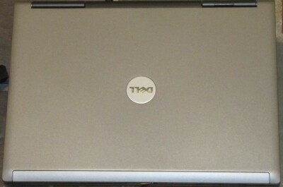 PARTS Dell D531 15'' 1.8-2.2GHz, 160GB, 1GB, WIN-XP, REPAIR-REQ. [D830, D820]