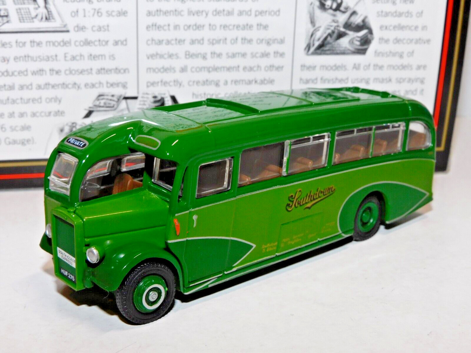 EFE LEYLAND TIGER PS1 WINDOVER COACH SOUTHDOWN PRIVATE 1/76 20903