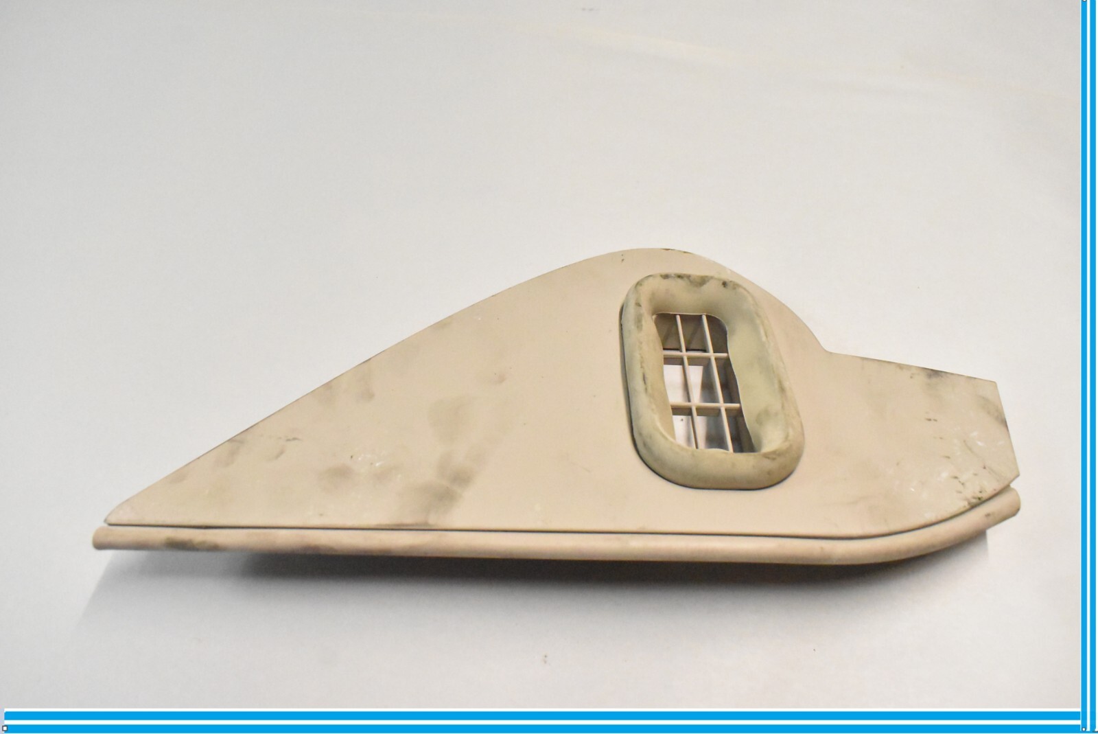 Maserati Quattroporte S Diesel 2013-2016 Right Dashboard side cover P/N 670010229