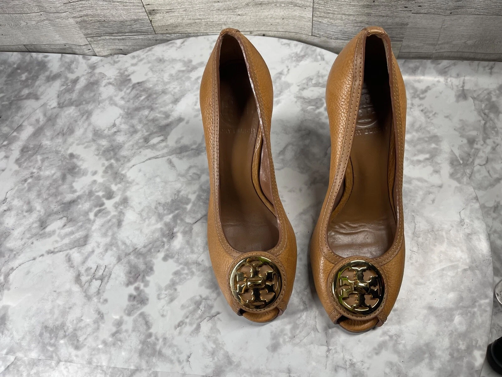Scarpe Tory Burch tacco donna 7M Selma marrone oro pelle ciottoli zeppa punta aperta