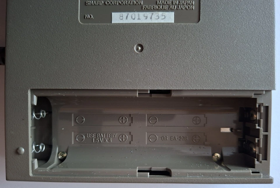 SHARP CE-126P Printer/Cassette Interface defekt als Teileträger - Bild 4 von 4