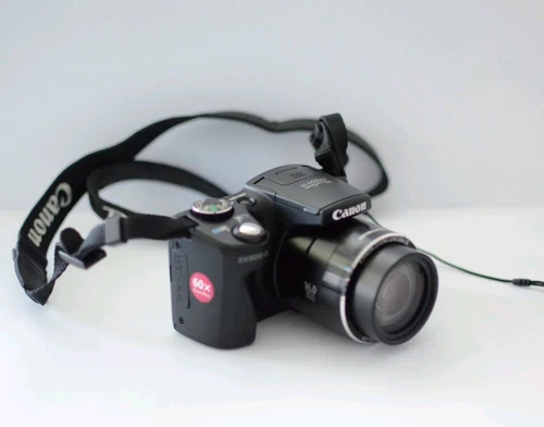 Canon PowerShot SX500 IS 16,0 MP Digitalkamera - HD - Schwarz - geprüft