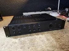 TESTED POWER ON ONLY - TOA 700 Series Amplifier Model A-712 120W
