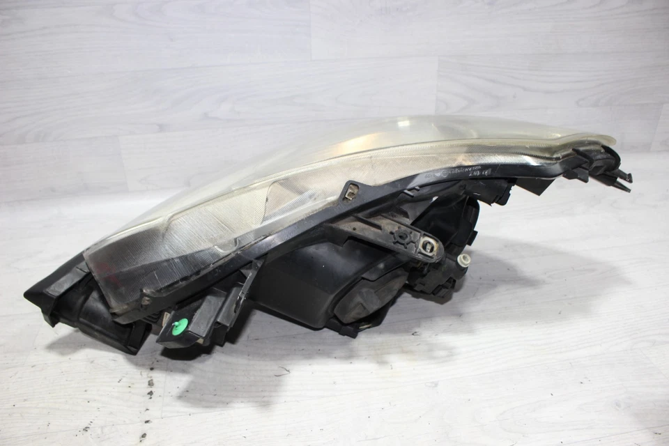 Scheinwerfer rechts 8200459823 / 8200244897 Renault Clio III Bj,06 - Bild 4 von 4