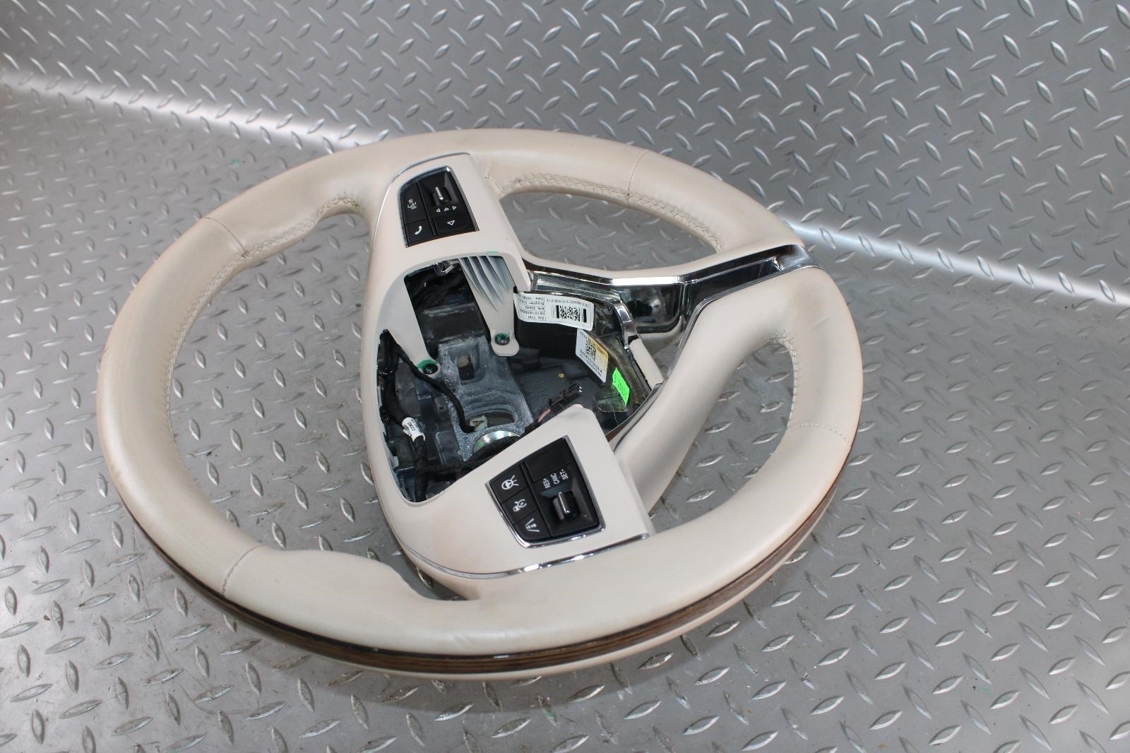 Maserati Ghibli 2014-2020 Steering wheel Tan