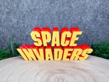 Space Invaders - Gift Idea for Fans and Collectors Fan Art Nerd Figures