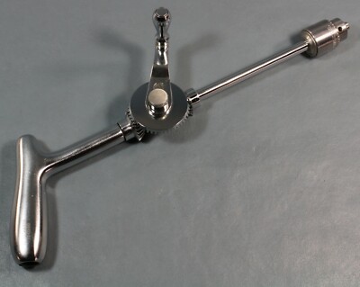 Richards 11-0300 orthopedic hand drill with key