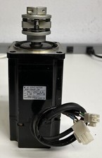 YASKAWA ELECTRIC AC SERVO MOTOR SGM-08A2F J34 750W 200V 4.4A 2.39N.m 3000r/min