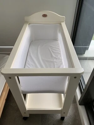 boori bassinet gumtree