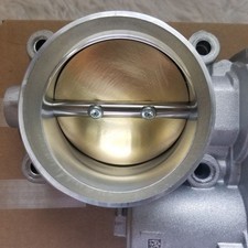 GM Geniune Fuel Injection Throttle Body part n 12676296