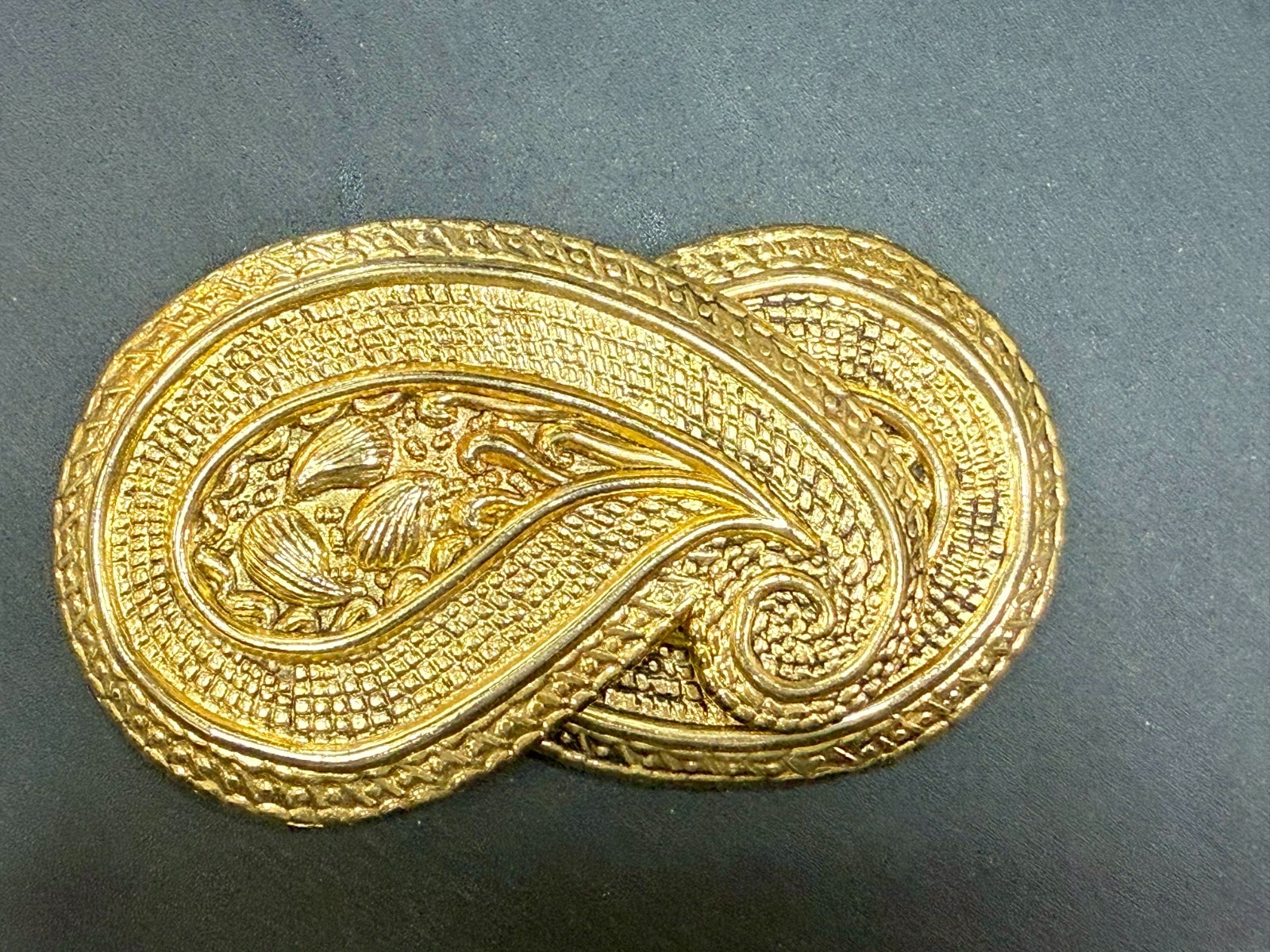 Large Swirl Pattern Interlocking Two Piece Vintag… - image 14